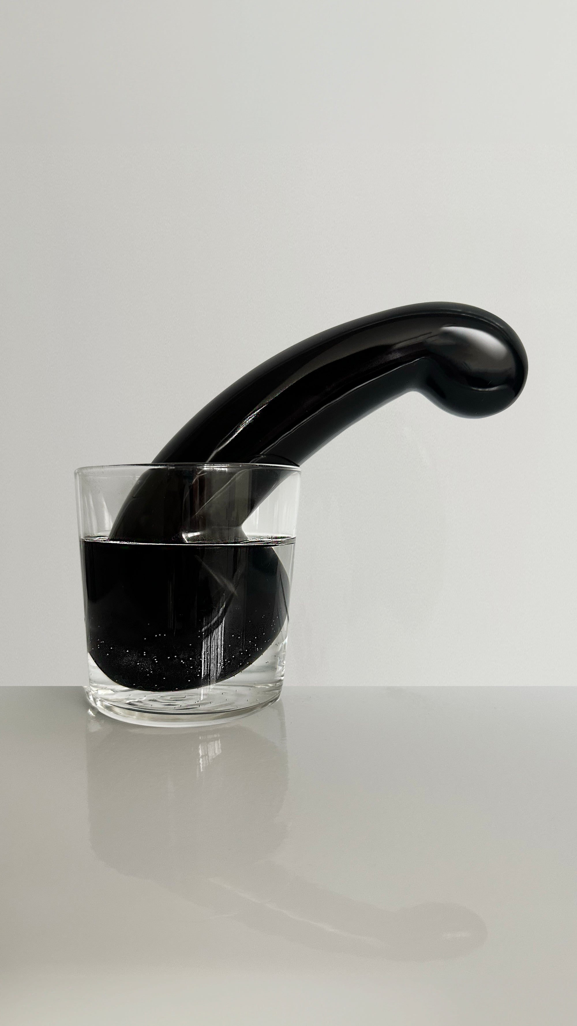 Artemis Black Obsidian