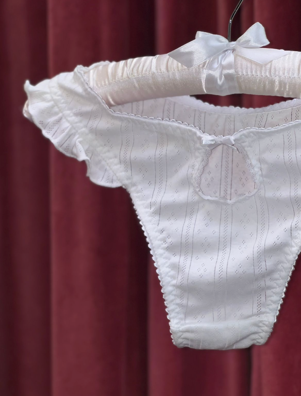 Panty pointelle