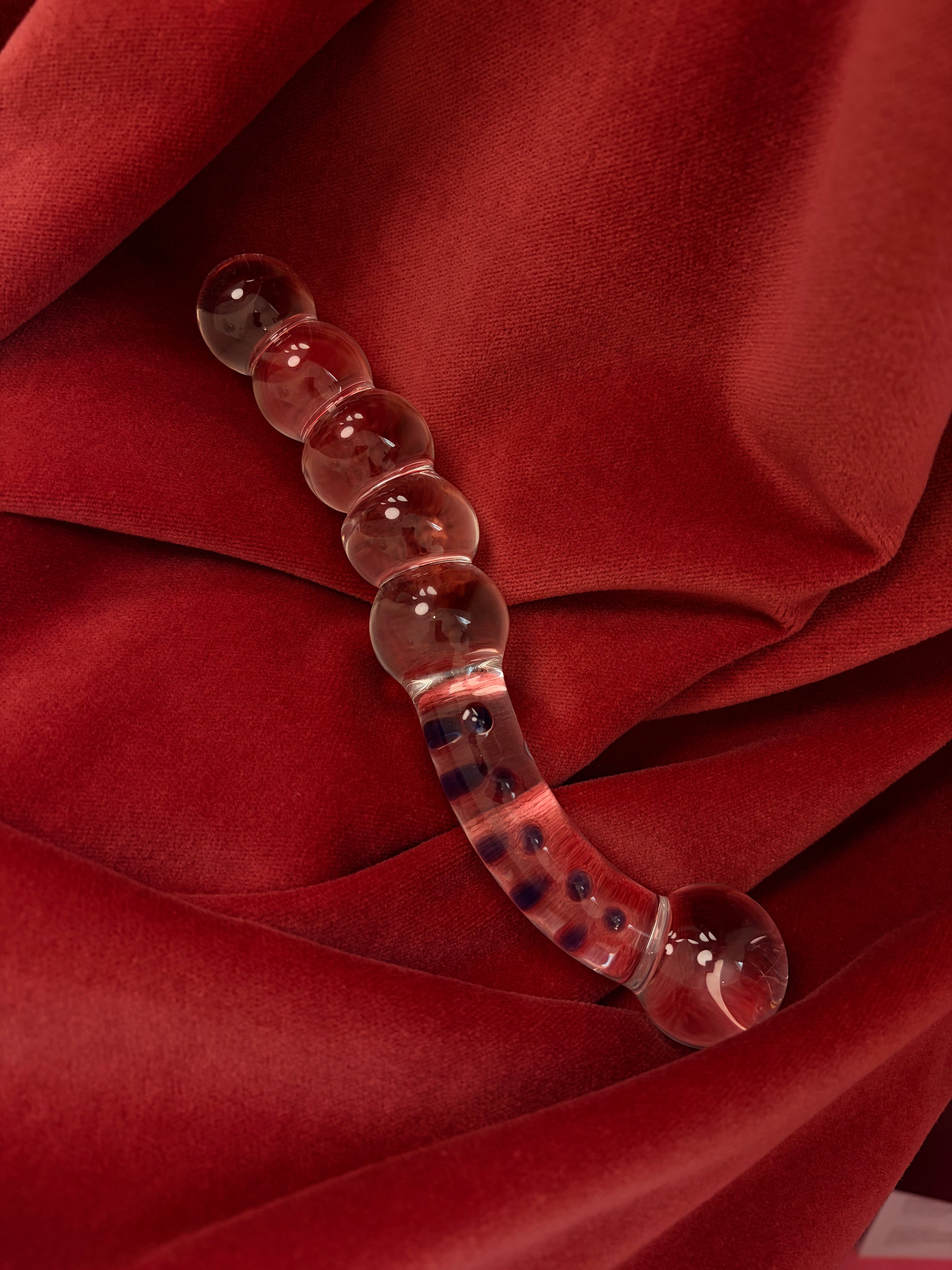 Glass Curve with Beads