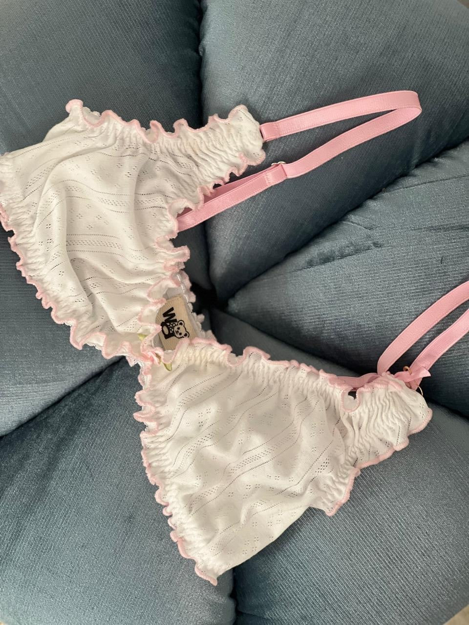 Bralette blanco con rosa