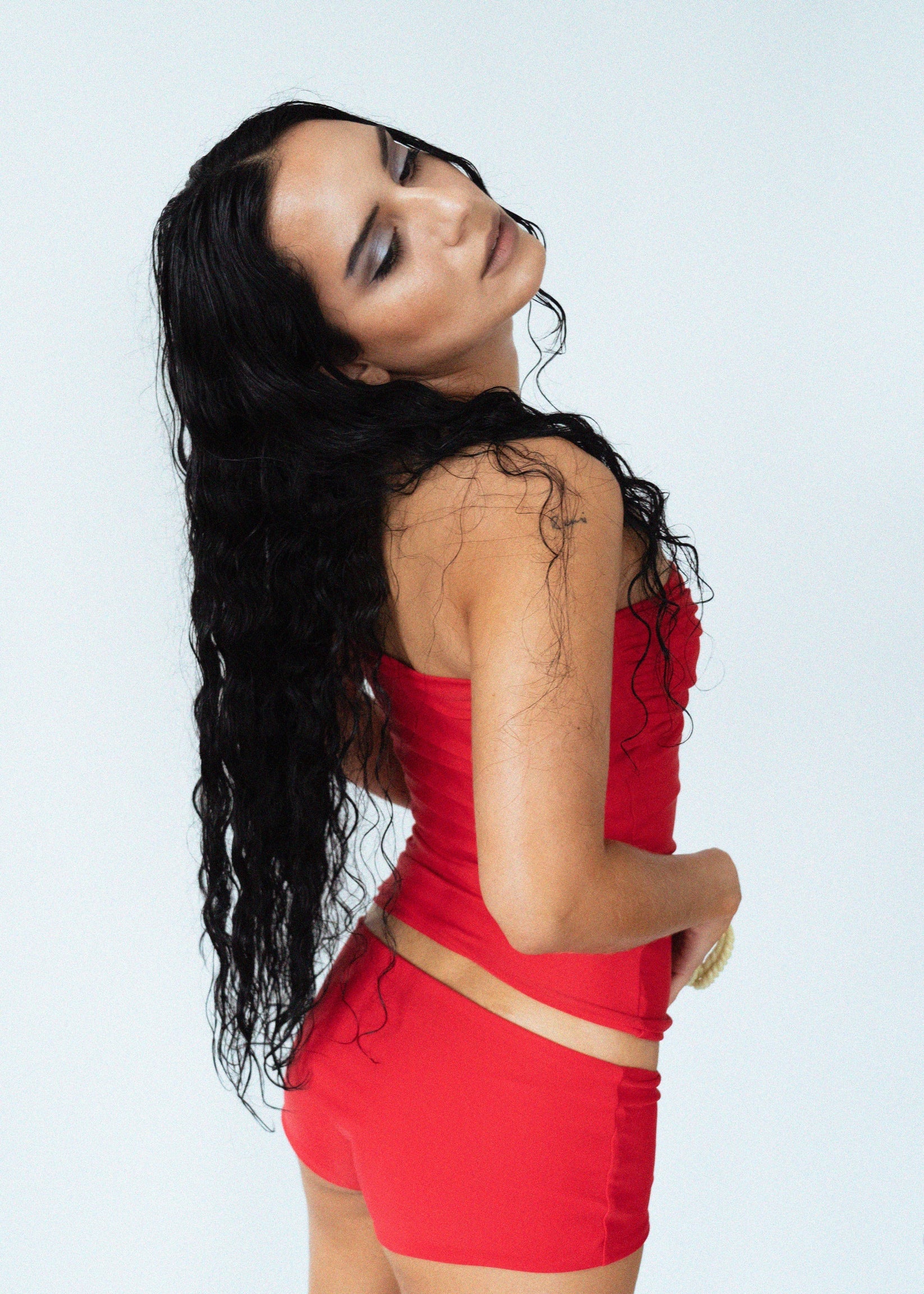 Amber Bottom